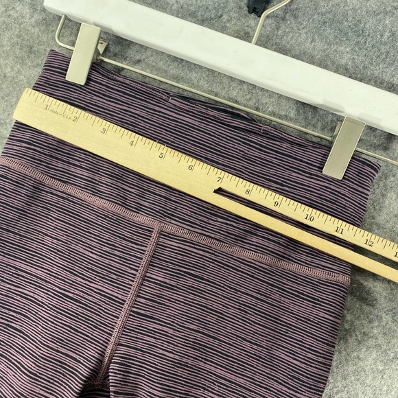 Athleta Leggings XXS Ultimate Capri Purple Striped High Rise Pocket Tight - Picture 7 of 11